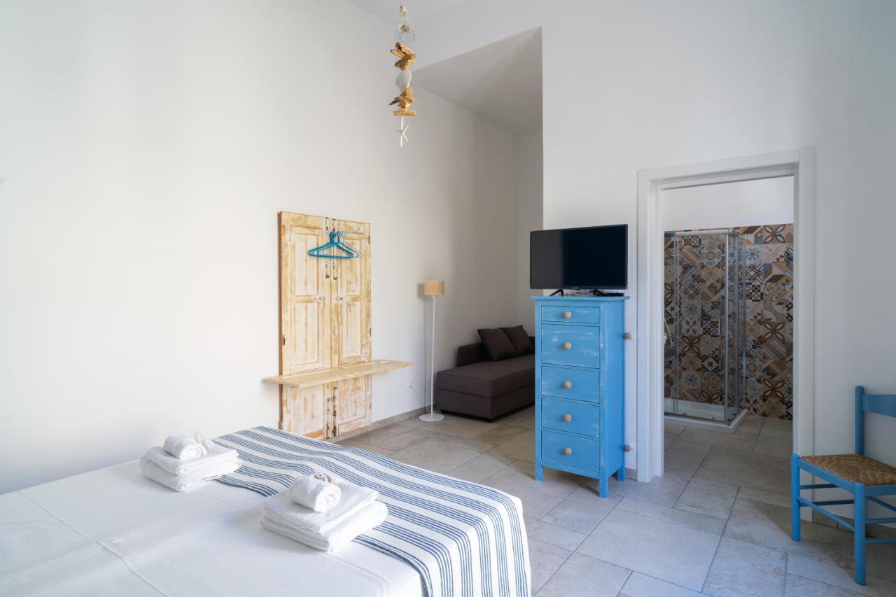 Li Perrini Boutique B&B Acquarica Exterior photo